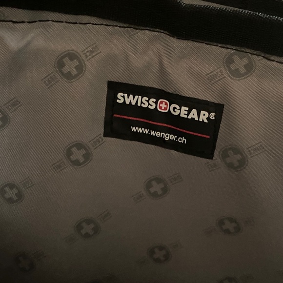 Swiss Gear Laptop Bag - Picture 2 of 3